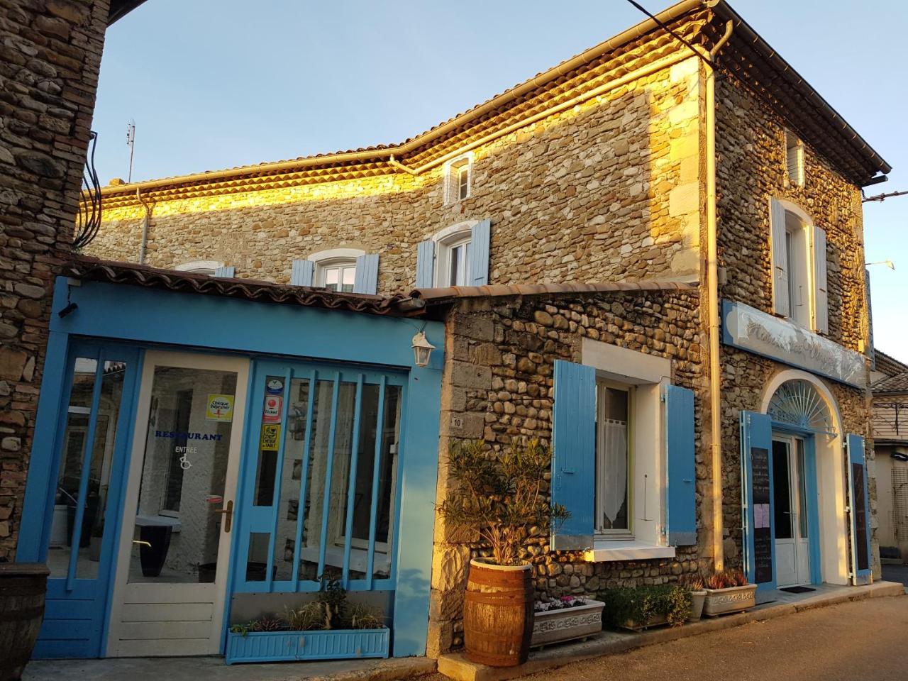 Les Voyageurs Hotel Charols Exterior photo